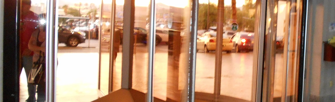 Storefront Glass Repair Cost in Margate, FL